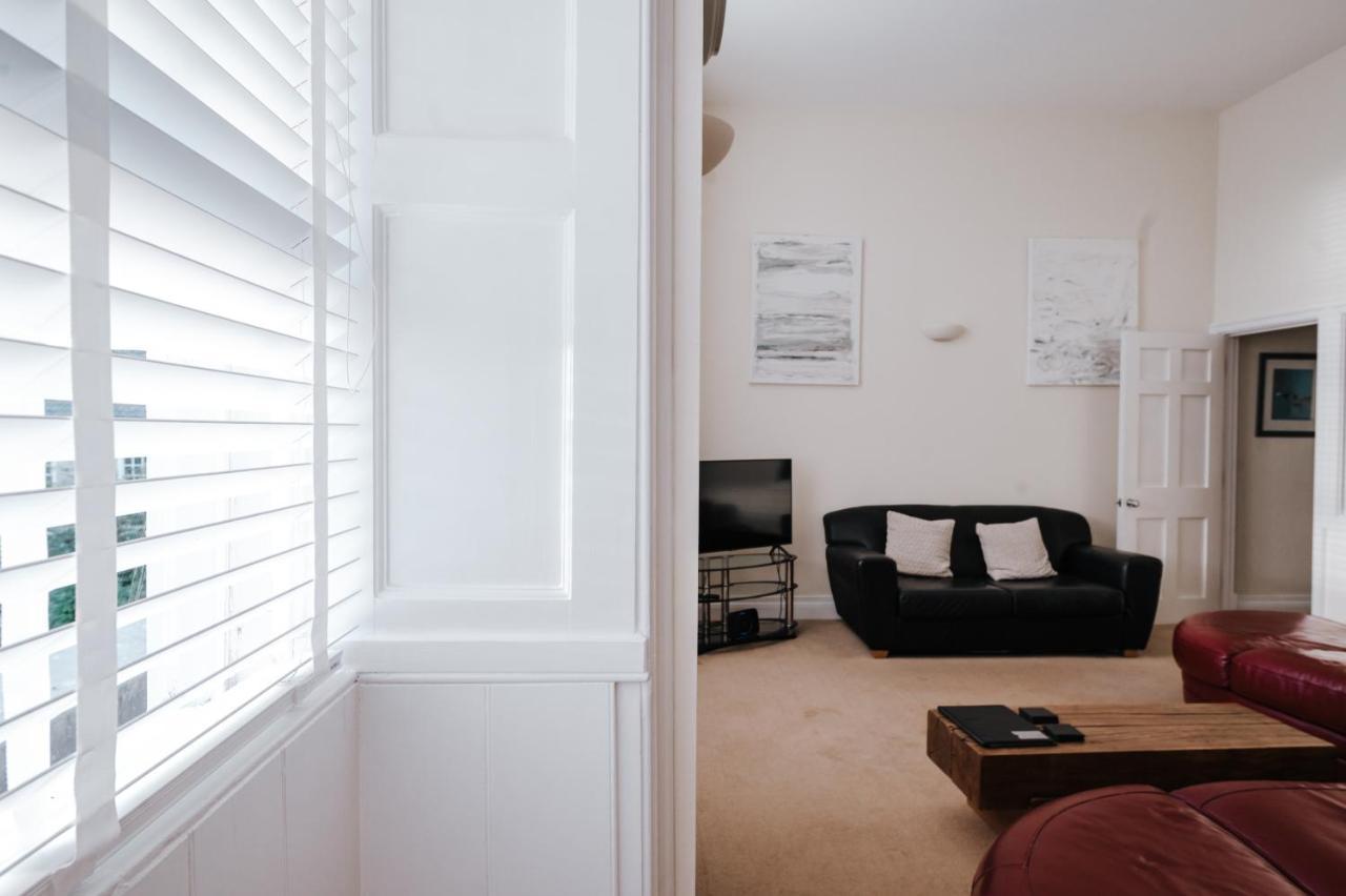Manor Court Apartment Пензанс Екстериор снимка